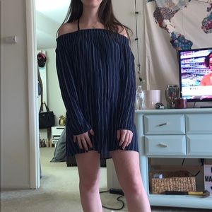 Aeropostale off the shoulder dress